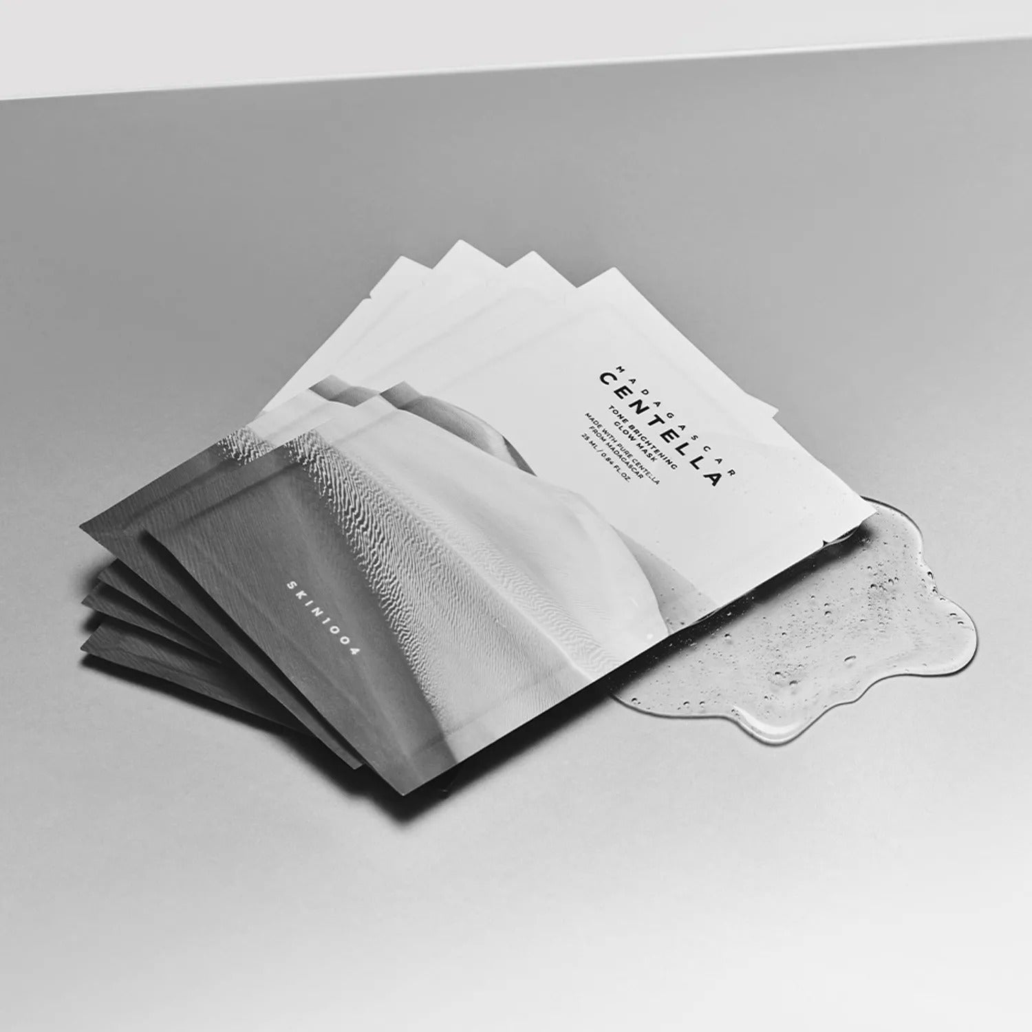 SKIN1004 Madagascar Centella Tone Brightening Glow Mask Sheet 5ea